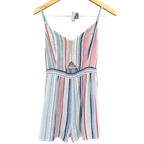 American Eagle Outfitters - Keyhole Front Striped Linen Romper - Women’s Size M - Picture 3 of 12